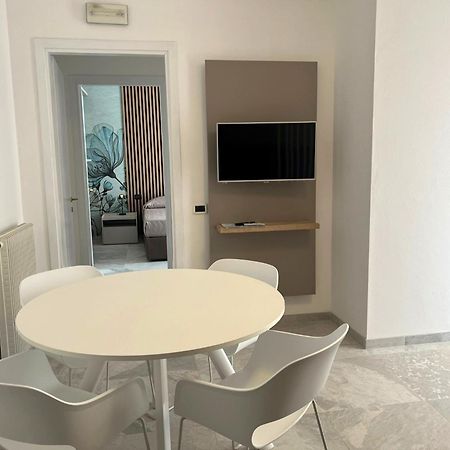 Bilocale Di Design Sp12, Condominio San Paolo - 3' Piano - Adria Holiday Jesolo Buitenkant foto